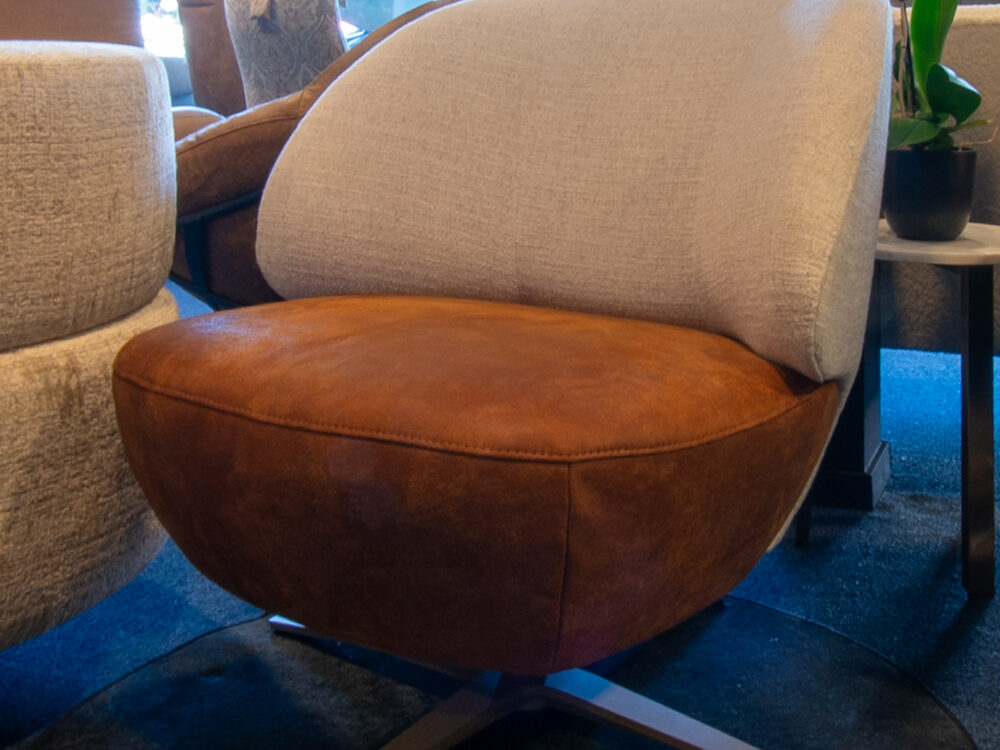 2 kleurige draaifauteuil Lavello - Afbeelding 2