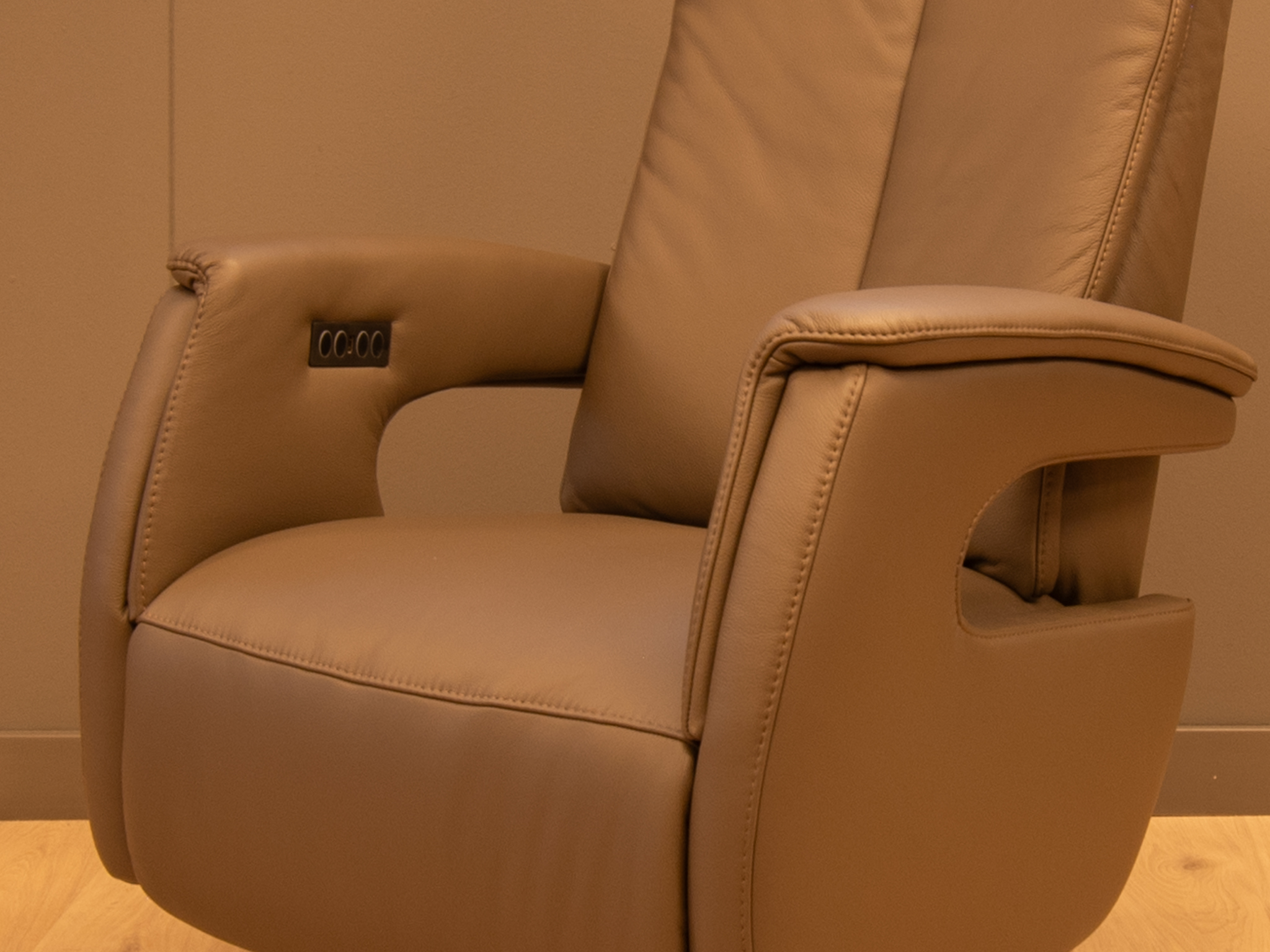 Bediening relaxfauteuil Nederland